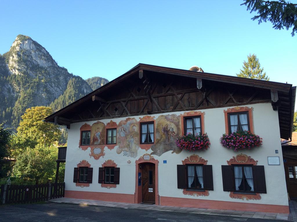 Ferienwohnungen Im Lueftlmalereck, Mussldomahaus Oberammergau Exteriér fotografie